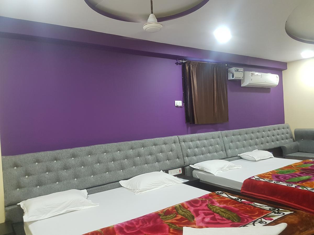 Hotel Grand Palace Гая Екстер'єр фото